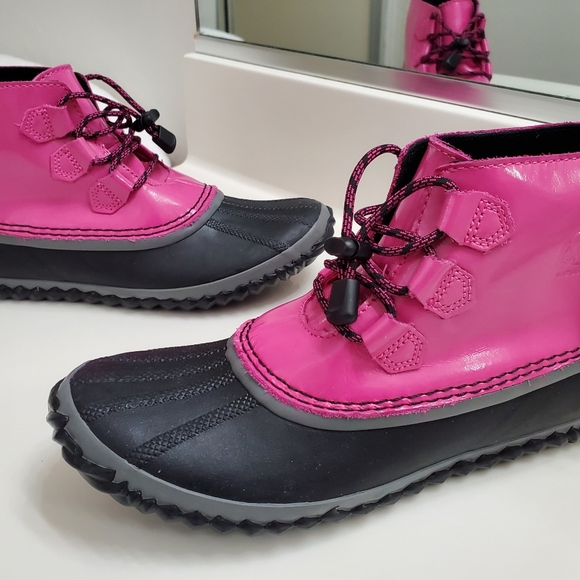 SOREL Out N About Waterproof Boots - Picture 3 of 13